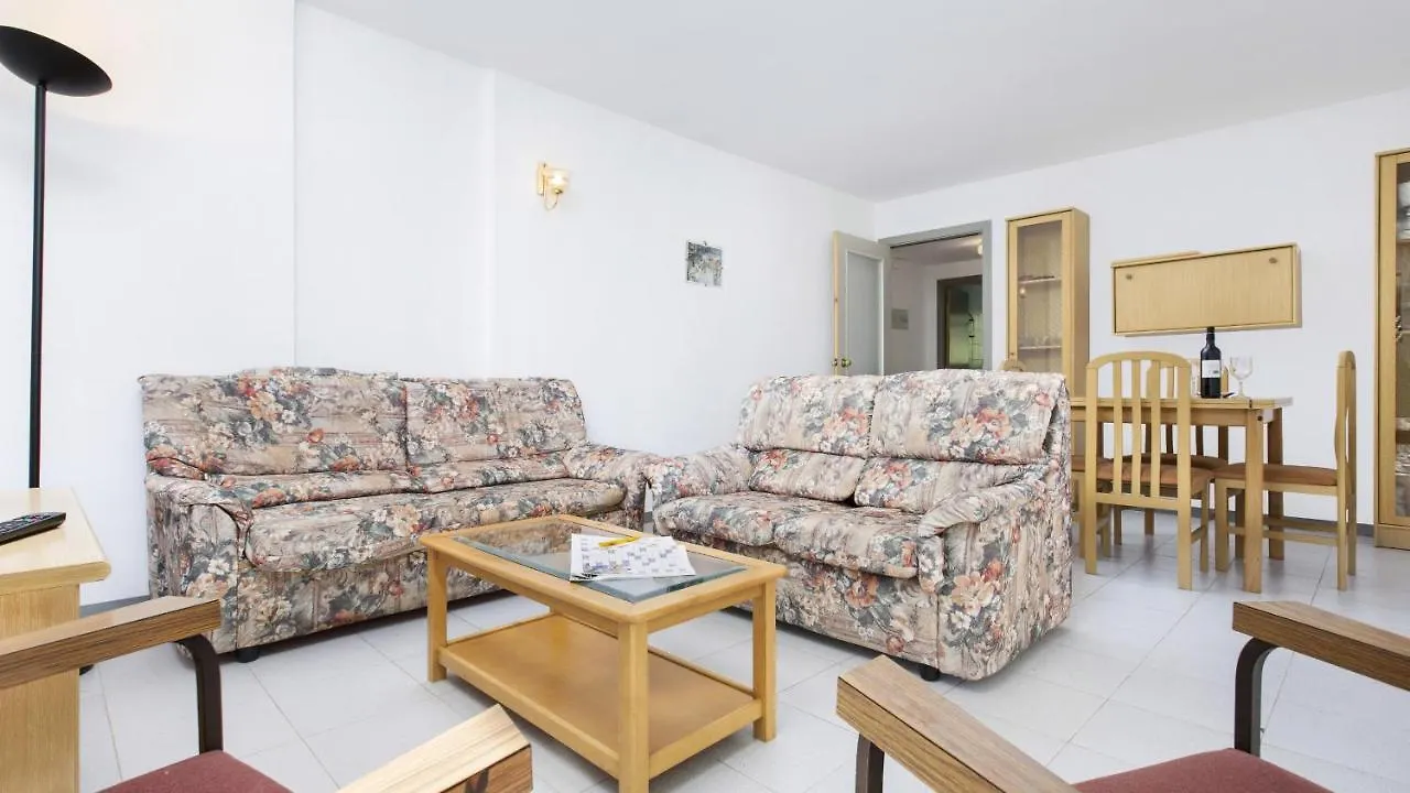 1Op - Pals Apartment